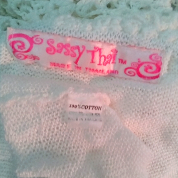 Say Thai TM white macrame halter - Picture 4 of 4